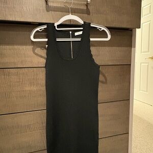 Black Sleeveless Dress